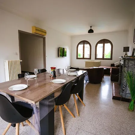 Vila Meridionale Estagel